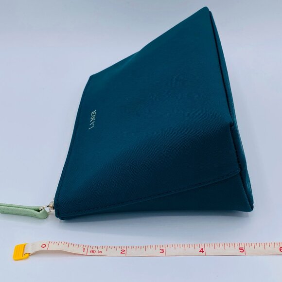 La Mer Beauty Gift Set - 4pc, Green Pouch, Cream, Lotion, Keychain - NEW - Picture 11 of 16